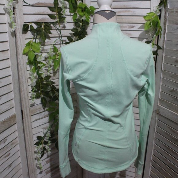 Lululemon define mint green zip up jacket - Picture 8 of 11